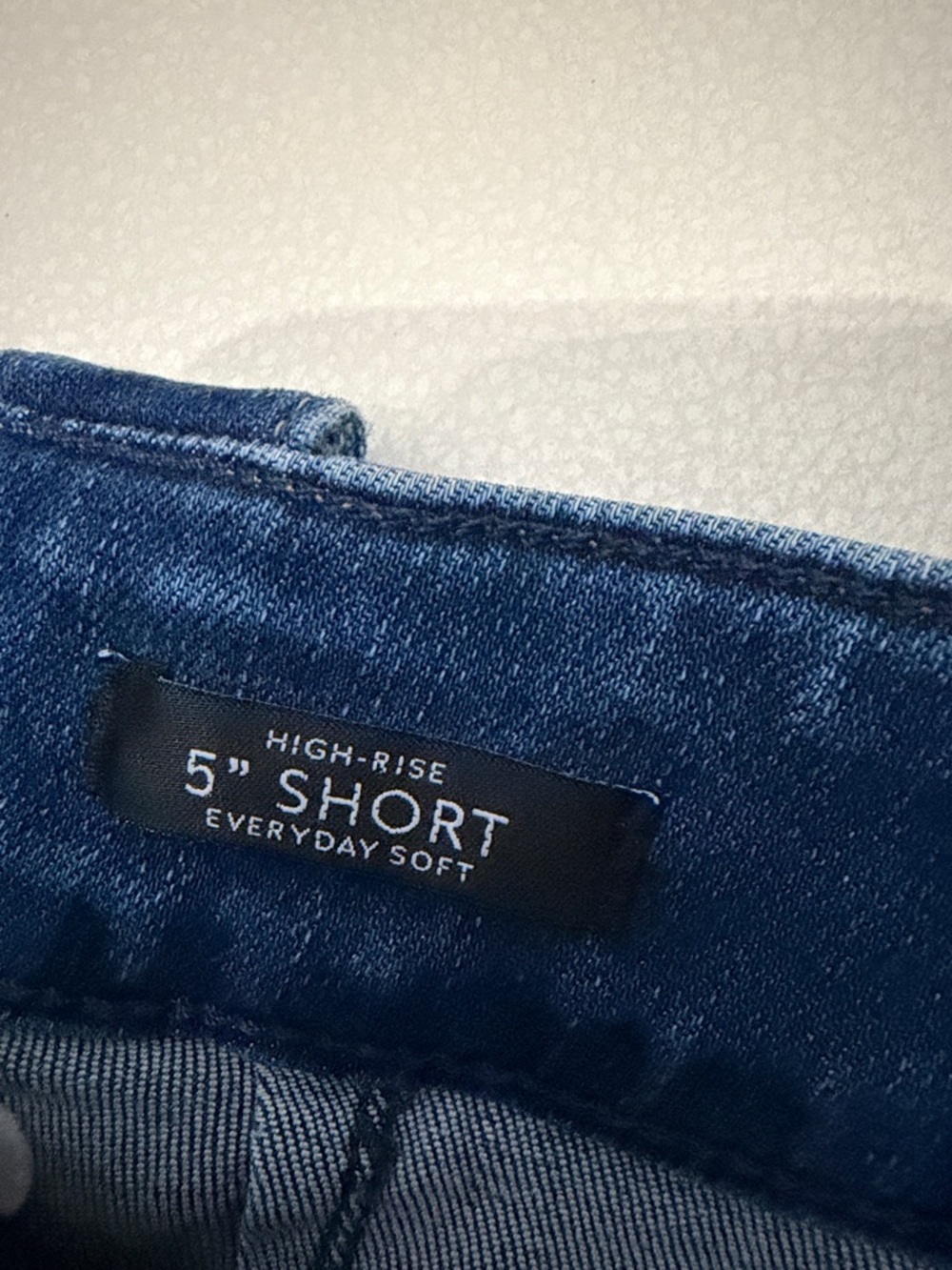White House, Black market Denim Button-Detail Women's Shorts - Blue - Picture 4 of 10